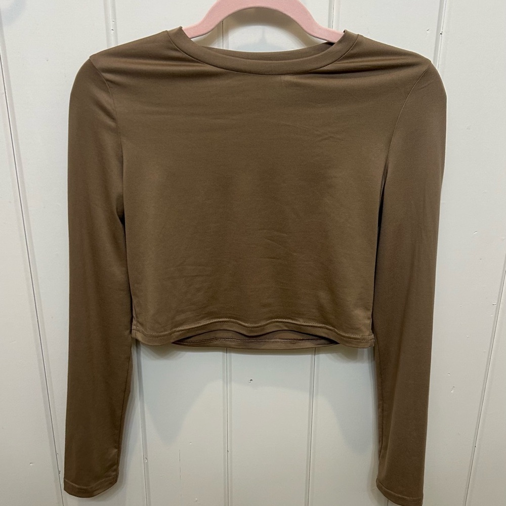 Women's Long Sleeve Brown Crop Top